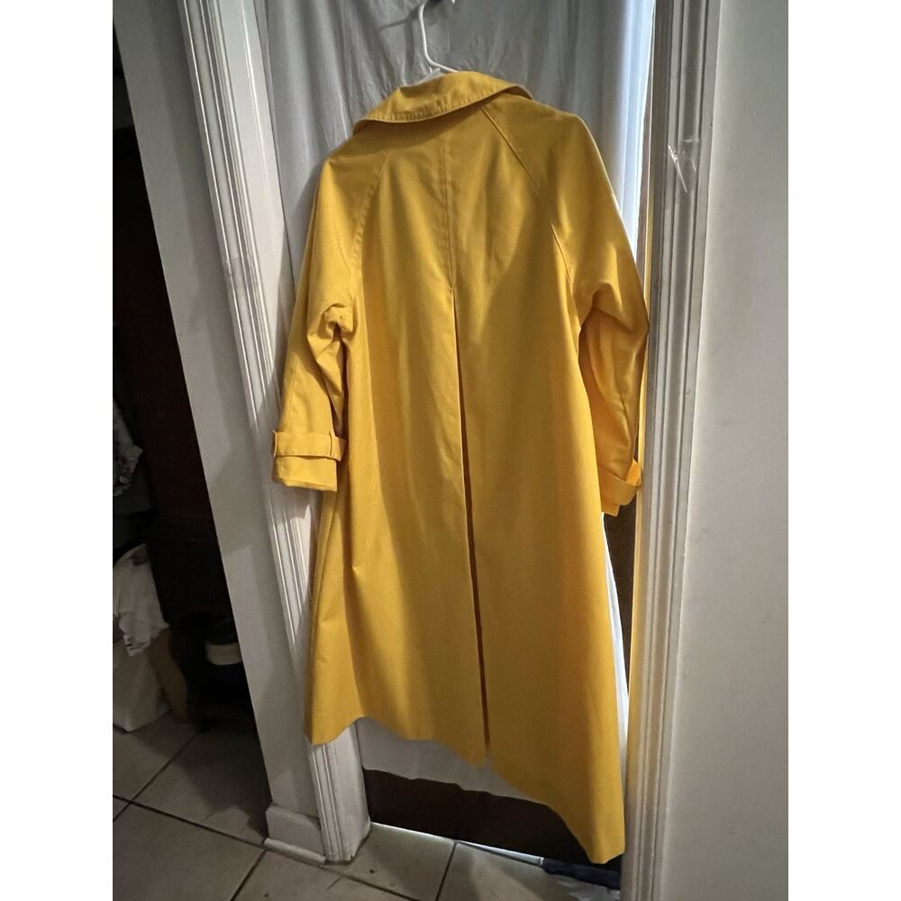 Bonnie Cashin Vintage 1970’s Daffodil Yellow Canvas Raincoat Snapfront Sz M/L - Picture 10 of 11
